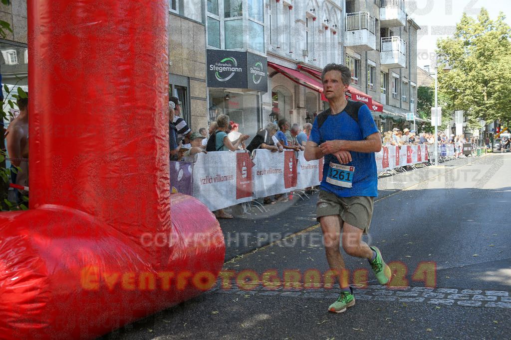 250621_1142_EX1_3849 | Sportfotografie im Rhein-Sieg Kreis, Köln, Bonn, NRW, Rheinland Pfalz, Hessen, etc. Unser Tätigkeitsfeld umfasst den Laufsport vom Volkslauf über den Marathon, Duathlon, Triathon bis zum Ultralauf wie Kölnpfad Ultra oder Schindertrail.