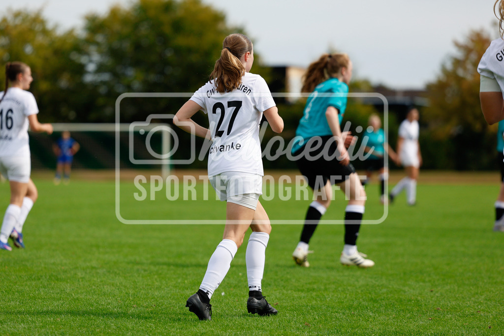 Fußball I Frauen I Westfalenpokal 26-27 I DJK GW Amelsbüren - SSV Rhade  I 18658 | Kira Schwanke (27, DJK GW Amelsbüren) - Realisiert mit Pictrs.com