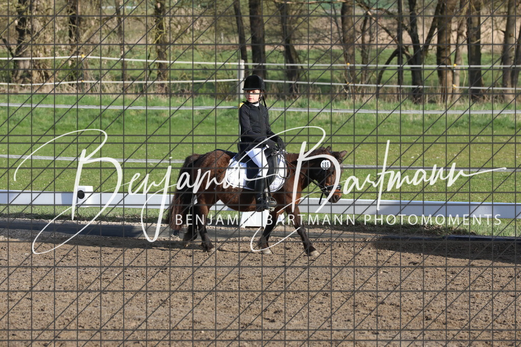 AZ2A2517 | Benjamin Bartmann Photomoments