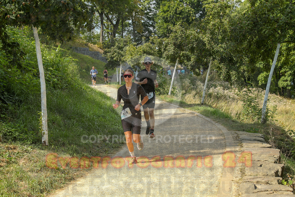 250824_1453_EX1_7925 | Sportfotografie im Rhein-Sieg Kreis, Köln, Bonn, NRW, Rheinland Pfalz, Hessen, etc. Unser Tätigkeitsfeld umfasst den Laufsport vom Volkslauf über den Marathon, Duathlon, Triathon bis zum Ultralauf wie Kölnpfad Ultra oder Schindertrail.