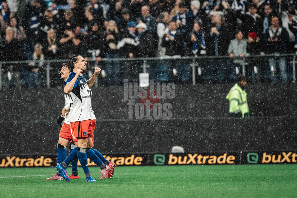 Fußball | Männer | Saison 2025/2026 | 1. Fußball-Bundesliga | 6. Spieltag | Hamburger SV vs. 1. FSV Mainz 05 | 05.10.2025 | Torschütze Rayan Philippe (#14, HSV) jubelt nach seinem 4:0 Tor