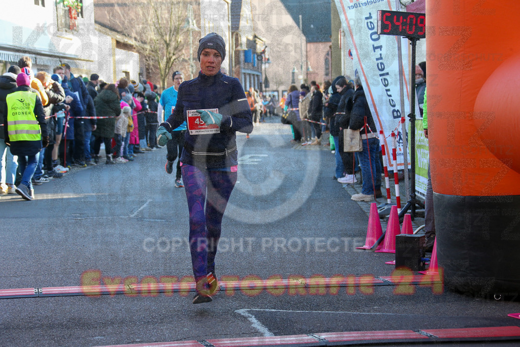 241201_1230_EX1_2406 | Sportfotografie im Rhein-Sieg Kreis, Köln, Bonn, NRW, Rheinland Pfalz, Hessen, etc. Unser Tätigkeitsfeld umfasst den Laufsport vom Volkslauf über den Marathon, Duathlon, Triathon bis zum Ultralauf wie Kölnpfad Ultra oder Schindertrail.