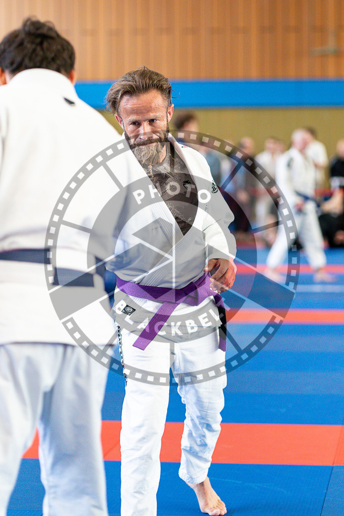 20250510PBB0681 | Athletes compete during the JJLG Berlin Open Jiu-Jitsu Championship on May 10, 2025 in Berlin, Germany. © Chiara Dazi / photoblackbelt