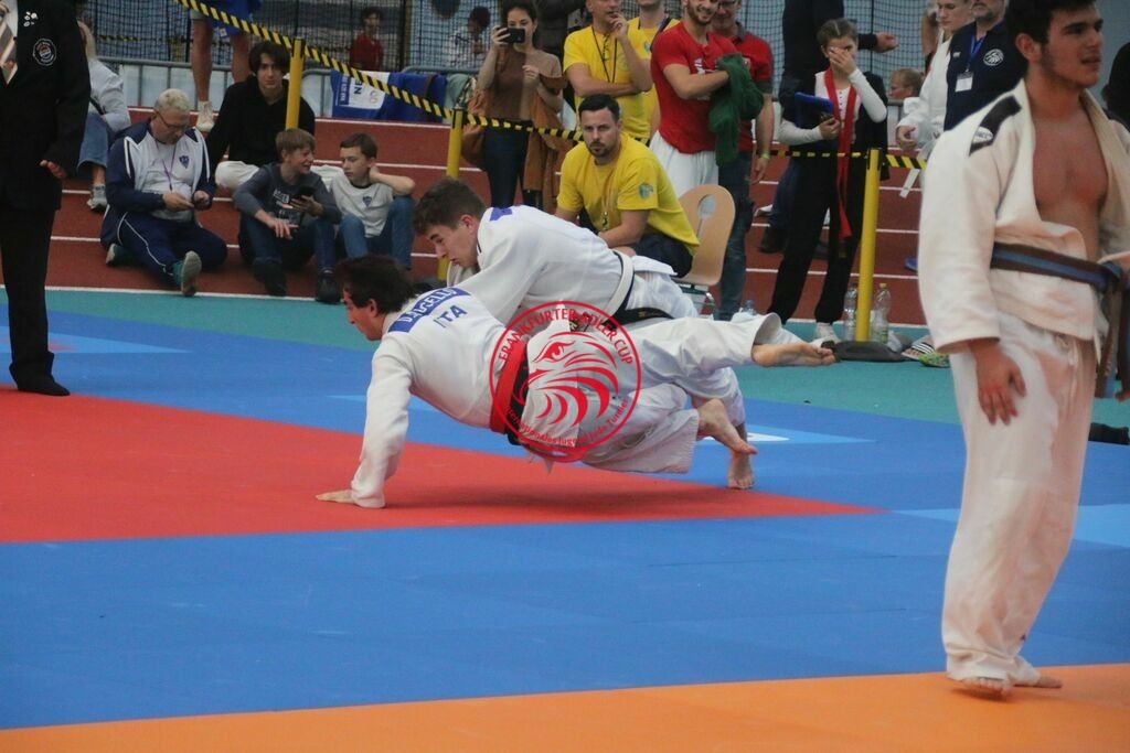 MSY-2022-10-30-7901 | Fotos vom Adler Cup - Pictures from Adler Cup

Hier findet Ihr alle Eindrücke und großen Momente der Adler Cup Wochenenden. Here you will find all impressions and great moments of the Adler Cup weekends. - Realisiert mit Pictrs.com