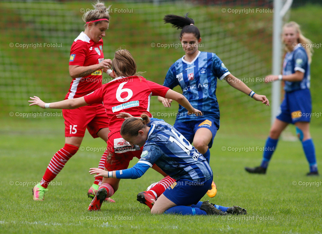 A_LUI_180922_20 | SPORT,FUSSBALL,PLANET PURE FRAUEN BUNDESLIGA SPG UNION KLEINMUENCHEN/BLAU WEISS LINZ—SKV DER POOLBAUER ALTENMARKT 18.09.2022 IM BILD: KATHARINA REIKERSDORFER (KLEINMUENCHEN ) UND IVANA DZALTO   (ALTENMARKT) FOTO:FOTOLUI