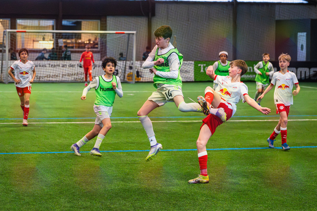 _BLR8648 | Professionelle Fußball- und Sportfotografie. Spielbilder online ansehen und kaufen – Einzelbilder oder komplette Galerien in hoher Qualität. - Realisiert mit Pictrs.com