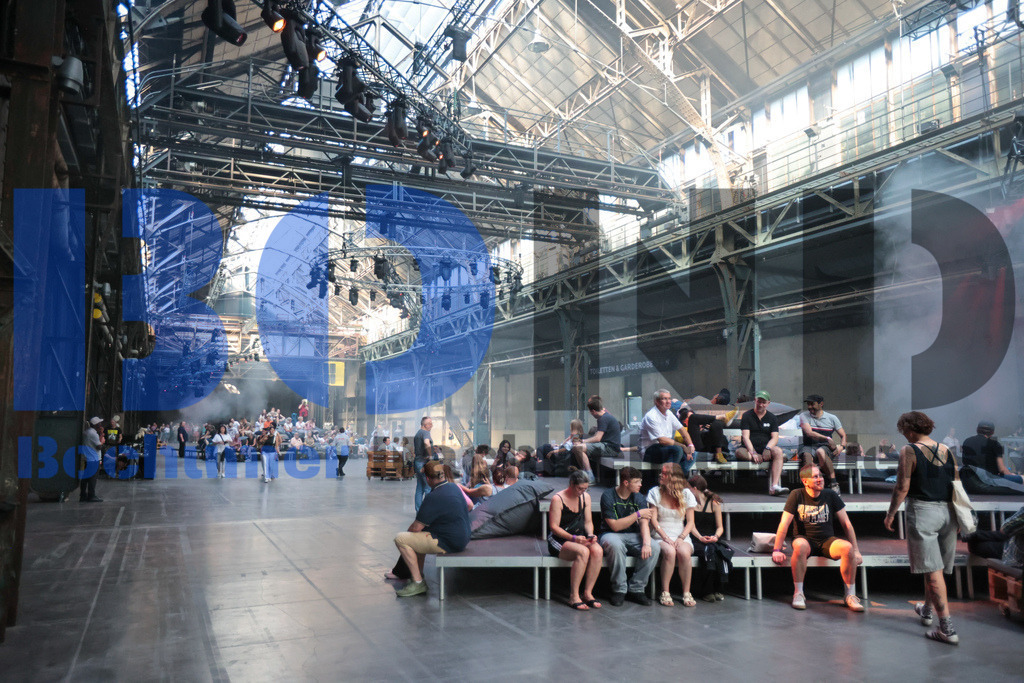 SES_BOCEXT20250626-35 | bond - Realisiert mit Pictrs.com