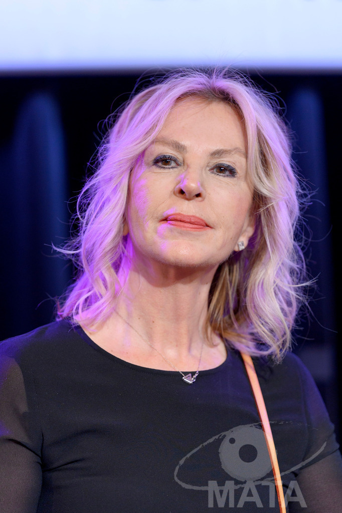 _DWA7703 | Hale Soygazi als Ehrenpreisträgerin 2024 bei der Eröffnung der 28. Film Festival Türkei Deutschland  am 08.3.2024  in Nürnberg - Realisiert mit Pictrs.com