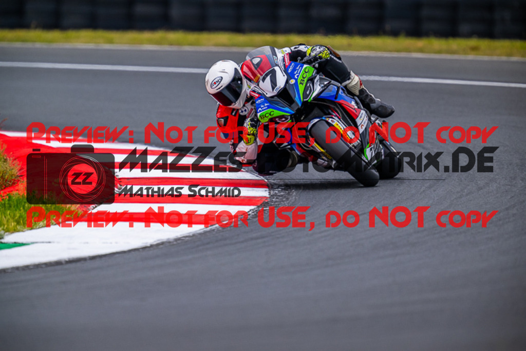 MaZZes_FotoMatrix_220521_8476 | Fotograf Mathias Schmid
Sportfotograf,
Eventfotograf,
Hochzeitsfotograf,
Portraitfotograf