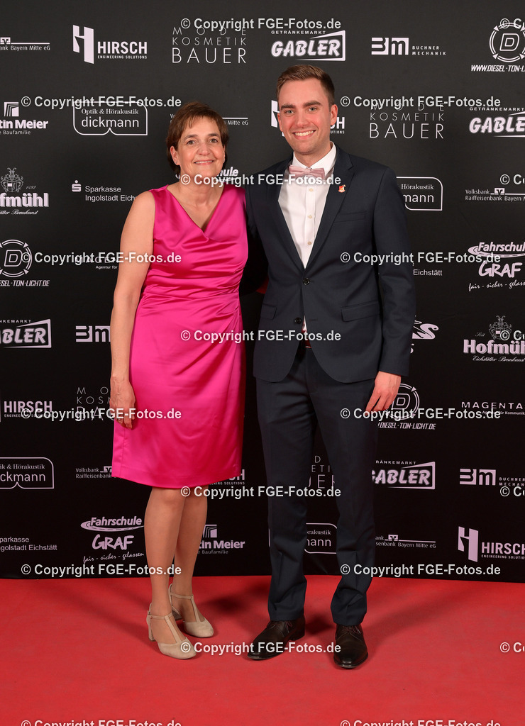 20240128-fge-fotos-0477 | Hofball der FGE am 28.01.2024 im Alten Stadttheater in Eichstätt. - Realisiert mit Pictrs.com