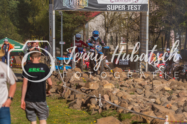 JHF.ECHT.4h.Samstag247 | jennyhubatsch-endurofotografie
