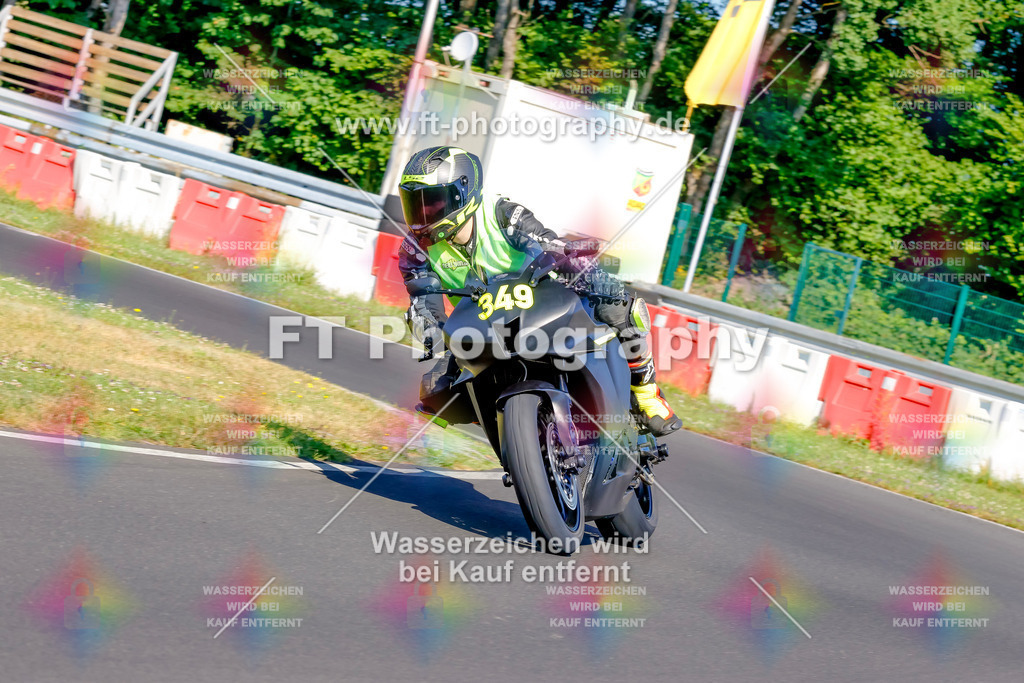 _MOT8926 | Hier findet Ihr Bilder von Touristenfahrten auf der Nürburgring Nordschleife oder von anderen Veranstaltungen die ich besucht habe. Viel Spass beim Durch Schauen 