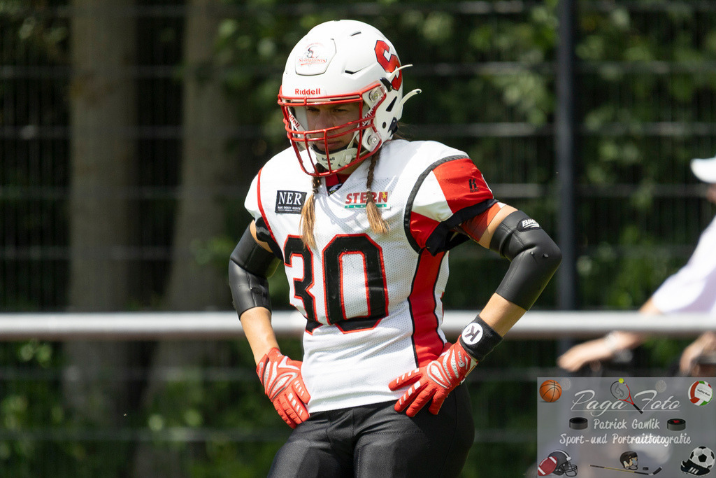 GFLW 1: German Football League Women 1: Rodgau Pioneers Ladies - Stuttgart Scorpions Sisters, 07.06.2026 | Maria Schubert (Stuttgart Scorpions Sisters #30)´, Freisteller, Portrait / Porträt, Rodgau Pioneers Ladies - Stuttgart Scorpions Sisters, Rodgau, Maingau-Energie-Stadion "Am Weichsee", 7.6.2026 - Realisiert mit Pictrs.com