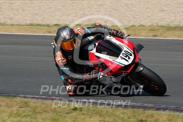 2024_05_16_PBK_14490 | Sportfotografie; SlowMotion; Video; Rennstrecke; Hafeneger; Speer; Racing; RSE; BMW; CBO; Trackday; Motorsportarena; Hockenheimring; Brno; Most; Barcelona; Valencia