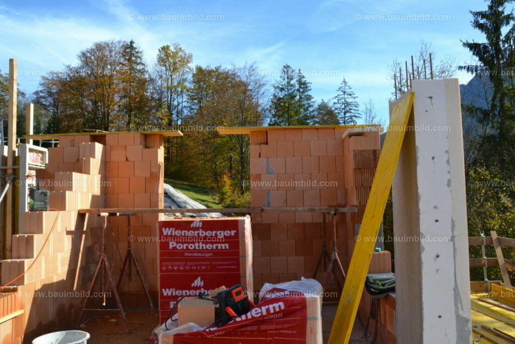 bib-lg07-mauerarbeiten-0151 | Nach LV-Leistungsgruppen sortierte Detailfotos über den Bau eines Hauses. Alle Hausbau-Bilder direkt vom Urheber und Autor der Website Haus-Selber-Bauen.com