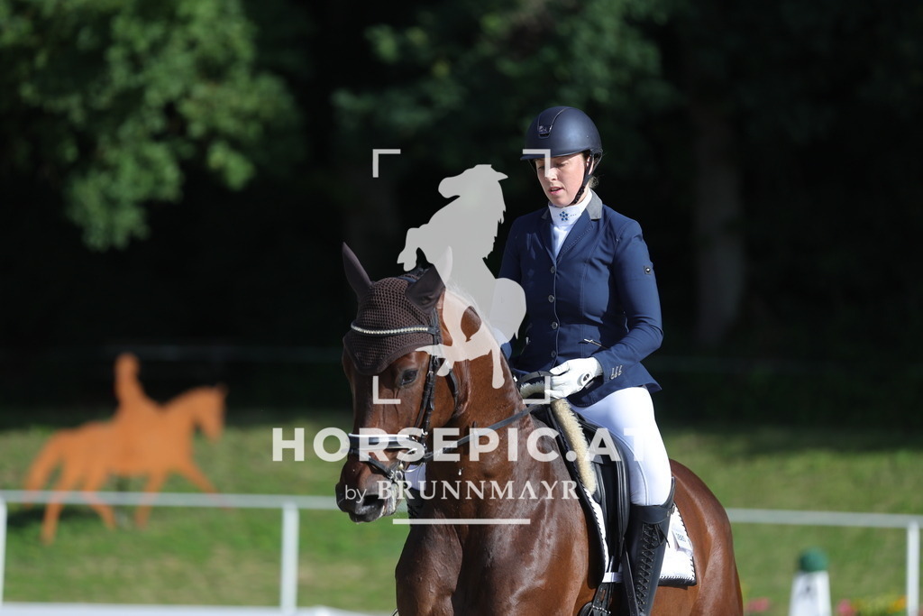 0P6A4401 | Willkommen bei Brunnmayr - Design & Fotografie – Ihrem Spezialisten für Reitturniere und Pferdeveranstaltungen in Oberösterreich, Salzburg und Bayern! Seit über 17 Jahren sind wir leidenschaftlich dabei.