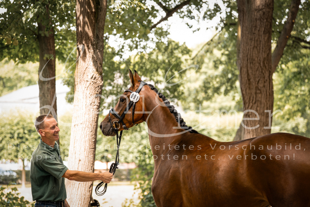 FrPfM00143 | Leoni Ertmer Photography - Realisiert mit Pictrs.com