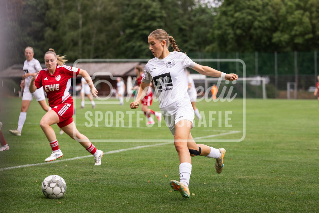 Fußball I Frauen I Testspiel I SpVg Aurich - DJK Arminia Ibbenbüren I 15294 | realhellocedii - Realisiert mit Pictrs.com