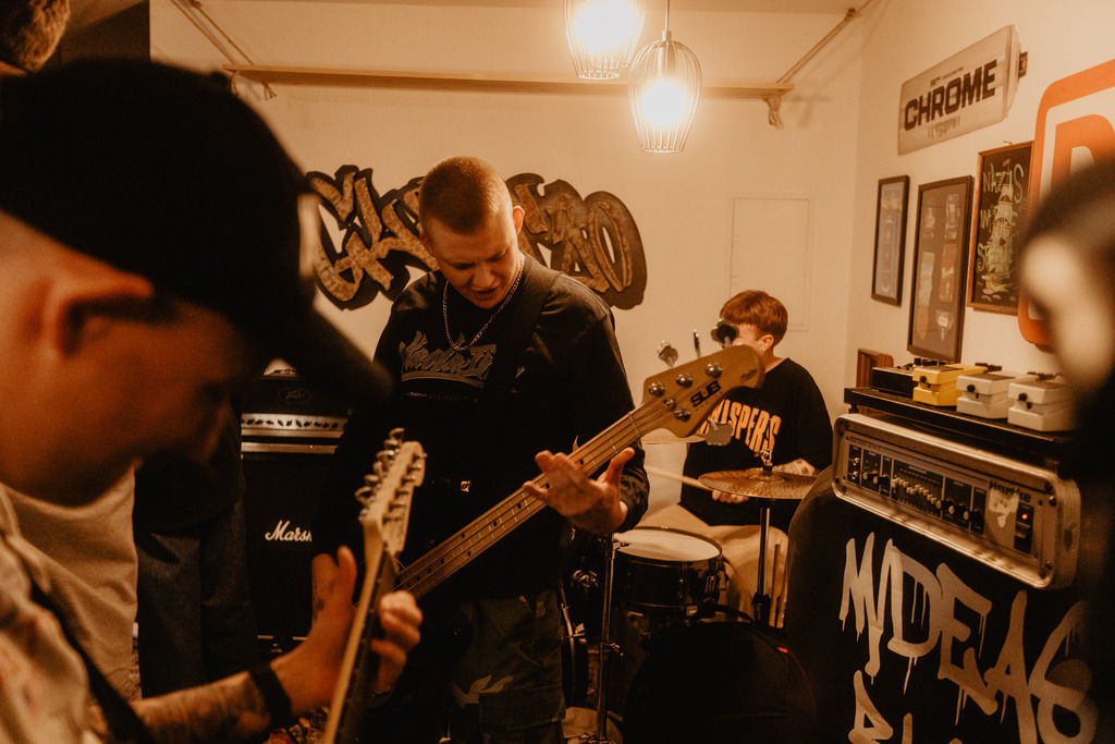 057A8889 | thismomentpictures - Realisiert mit Pictrs.com