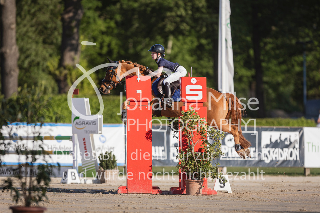 250501_MünsterHandorf_PonyTrophy-315 | Deine schönsten Turniermomente als professionelle Fotos! Entdecke hochwertige Pferdesport-Fotografie im Online-Shop. Jetzt Fotos finden & bestellen!