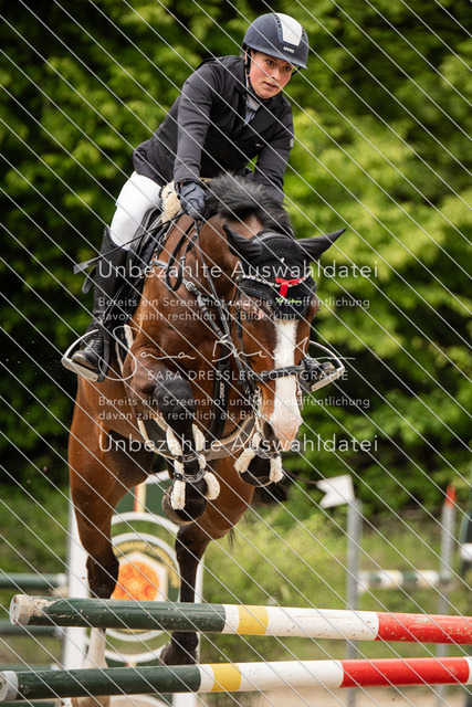 Bad_Meinberg_00864 | saradresslerfotografie - Realisiert mit Pictrs.com