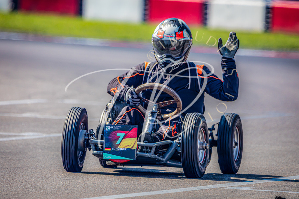 D756D9ED-4B1B-486F-8503-F7F938E5167B | traudl_s_fotos
