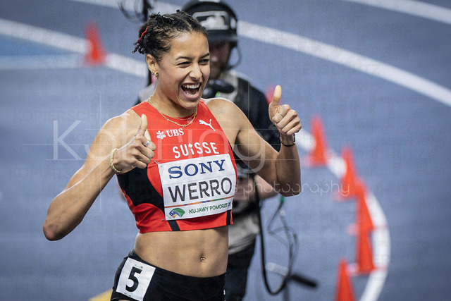 World Athletics Indoor Championships Kujawy Pomorze 26, 21.03.2026 | TORUN, POLAND - MARCH 21:  Audrey WERRO (SUI) showing her thumbs after the women’s 800m during the World Athletics Indoor Championships Kujawy Pomorze 26 on day 2 / session 1 at Kujawsko-Pomorska Arena Torun on March 21, 2026 in Torun, Poland. 