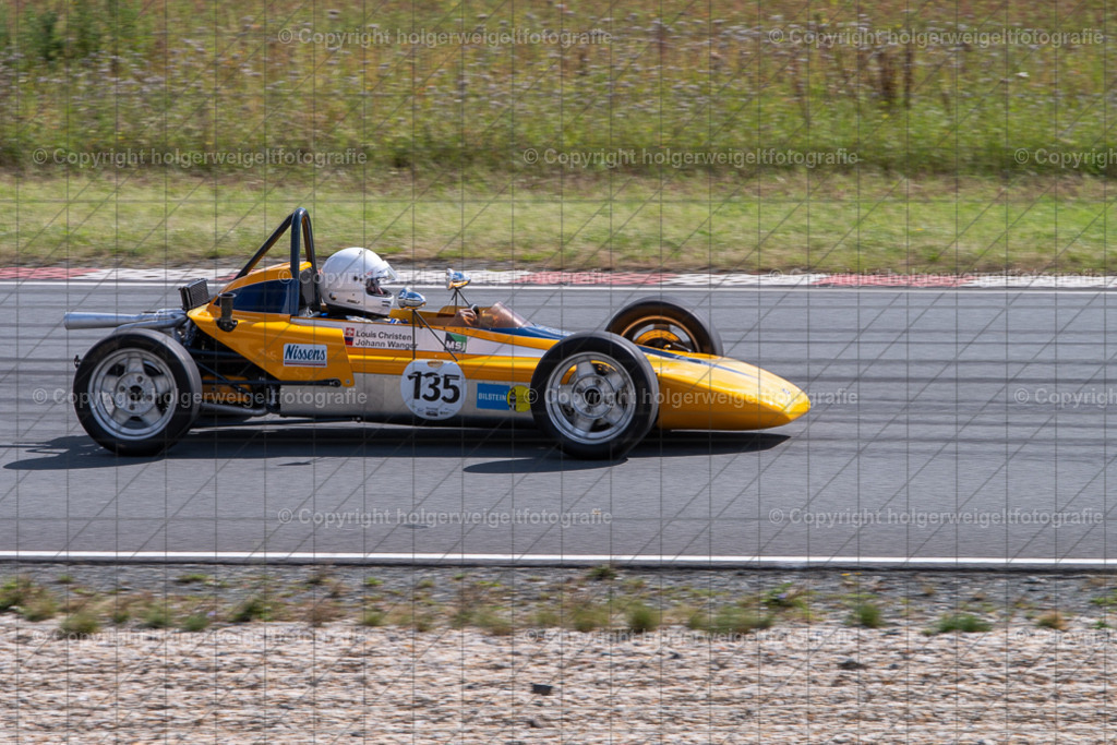 20250906150435D75_6433 | Bitte beachten!!!
Alle Fotos dieser Galerie sind nur grundbearbeitet. Im Falle eines Verkaufs, werde ich die Fotots noch mit dem nötigen Feinschliff versehen. - Realisiert mit Pictrs.com