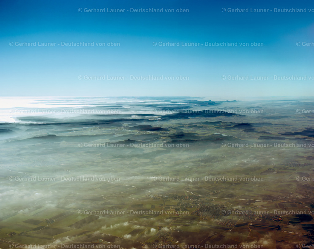 7000032 | Blick über deie Schwäbische Alb von Nordost nach Südwest