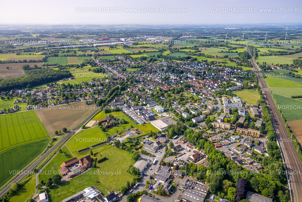 Hamm220501210 | Luftbild, Ortsansicht Pelkum mit Neubausiedlung, Weetfelder Straße, Manfred-Billinger-Straße, Carl-Zeiss-Straße, Pelkum, Hamm, Ruhrgebiet, Nordrhein-Westfalen, Deutschland