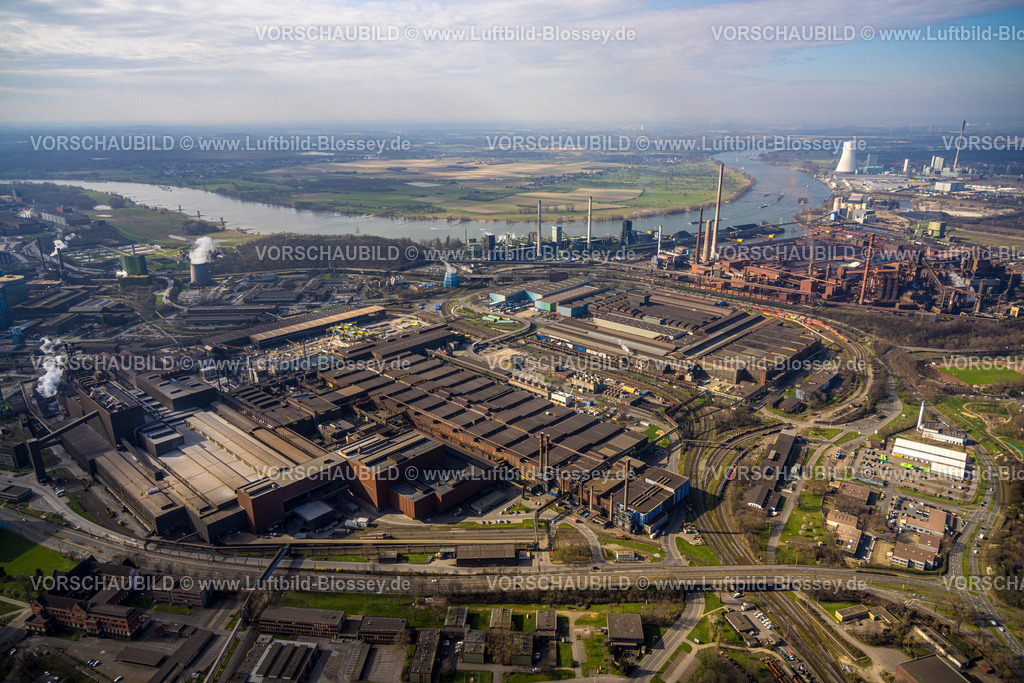 Duisburg240304498 | Luftbild, Thyssenkrupp Steel Europe Werk mit Blick zum STEAG Kraftwerk Walsum, Fluss Rhein und wolkiger Himmel, Marxloh, Duisburg, Ruhrgebiet, Nordrhein-Westfalen, Deutschland, Duisburg-N