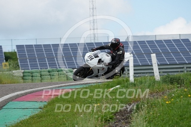 2024_05_13_PBK_15531 | Sportfotografie; SlowMotion; Video; Rennstrecke; Hafeneger; Speer; Racing; RSE; BMW; CBO; Trackday; Motorsportarena; Hockenheimring; Brno; Most; Barcelona; Valencia