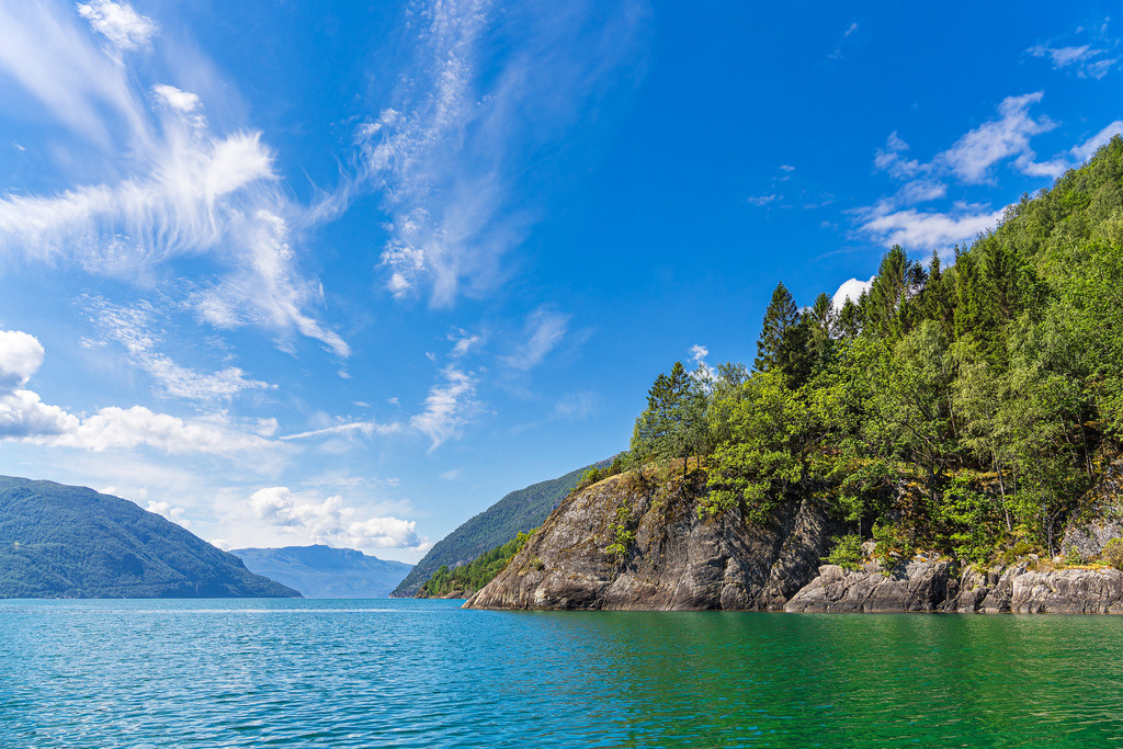 Blick auf den Åkrafjord in Norwegen | Blick auf den Åkrafjord in Norwegen.