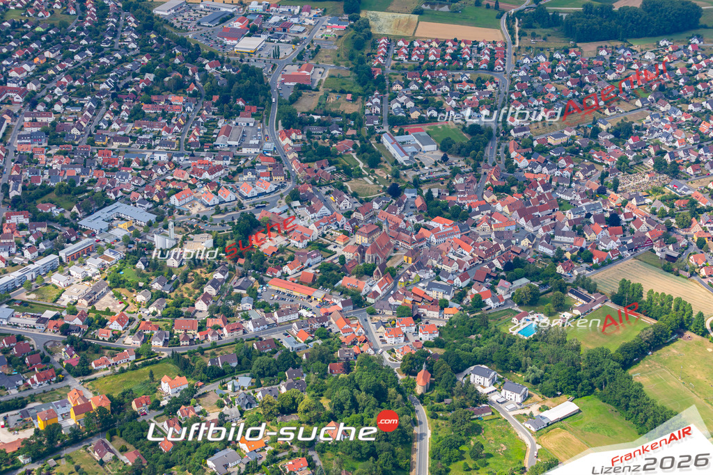 Das Luftbild der Stadt Neuenkirchen am Brand wurde 2019 vom Flugzeug heraus erstellt (keine Drohne) Aufnahmehöhe ca.400 Meter- hohe Auflösung- beste Druck-Qualität garantiert!