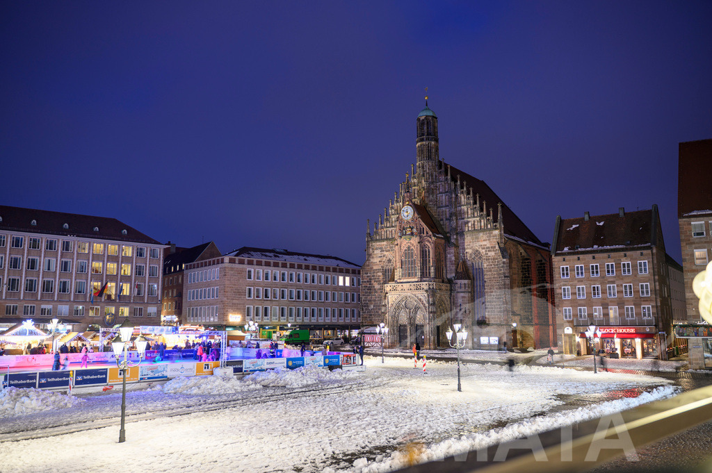 _DWI7044 | MATA IndoCon - Realisiert mit Pictrs.com