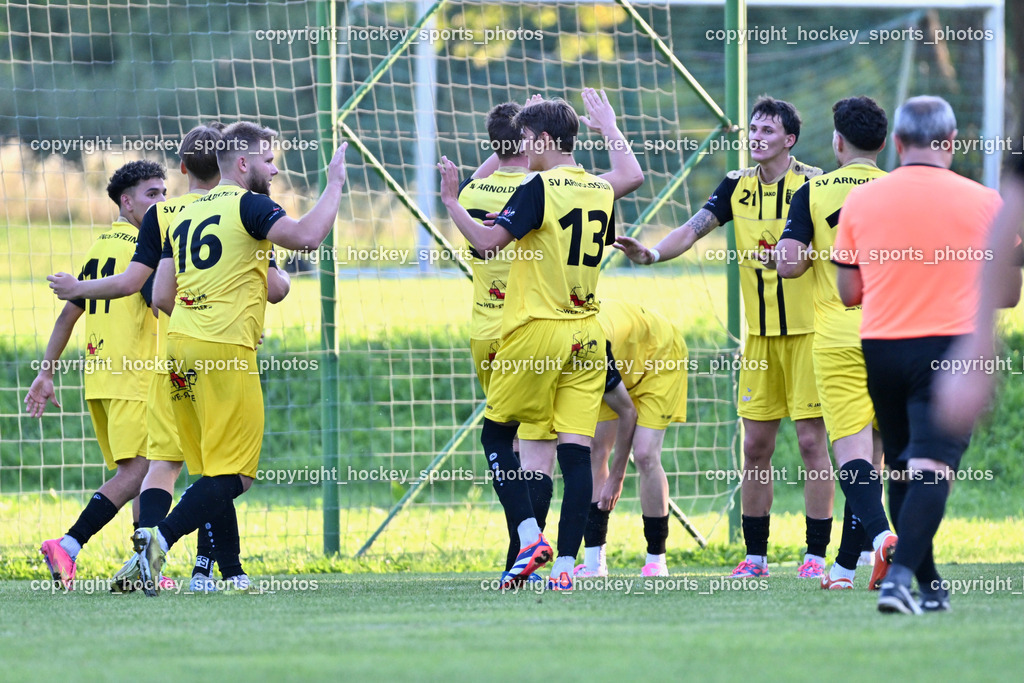 SV Arnoldstein vs. URC Thal Assling | Jubel SV Arnoldstein Mannschaft, #11 Mohamed Oumghar SV Arnoldstein, #31 Roman Binter SV Arnoldstein, #3 Marco Knezevic SV Arnoldstein, #16 Luka Tolic SV Arnoldstein, #21 Michael Fellner SV Arnoldstein, #13 Fabian Ortner SV Arnoldstein, SV Arnoldstein vs. URC Thal Assling, SV Arnoldstein vs. URC Thal Assling am 09.08.2025 in Arnoldstein (Waldparkstadion Arnoldstein), Austria, (Photo by Bernd Stefan)