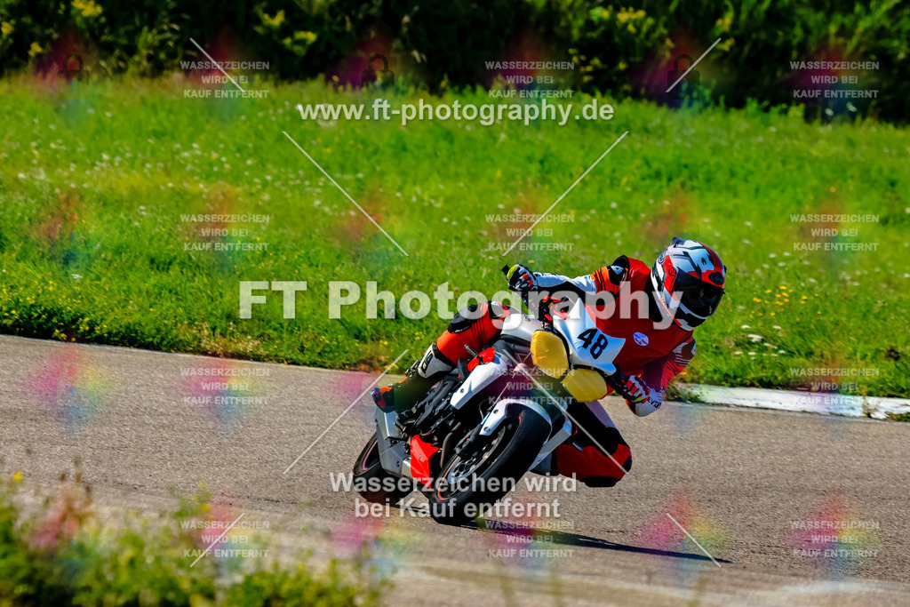 048-2299 | Hier findet Ihr Bilder von Touristenfahrten auf der Nürburgring Nordschleife oder von anderen Veranstaltungen die ich besucht habe. Viel Spass beim Durch Schauen 