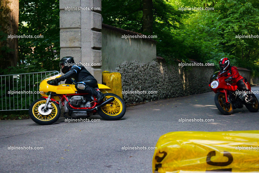 P1015092 | Erleben Sie atemberaubende, hochqualitative Fotos Ihrer Fahrt entlang der malerischen Alpenstraßen. Besuchen Sie alpineshots.com, um professionelle Aufnahmen Ihrer unvergesslichen Reise zu finden und zu kaufen - Realisiert mit Pictrs.com