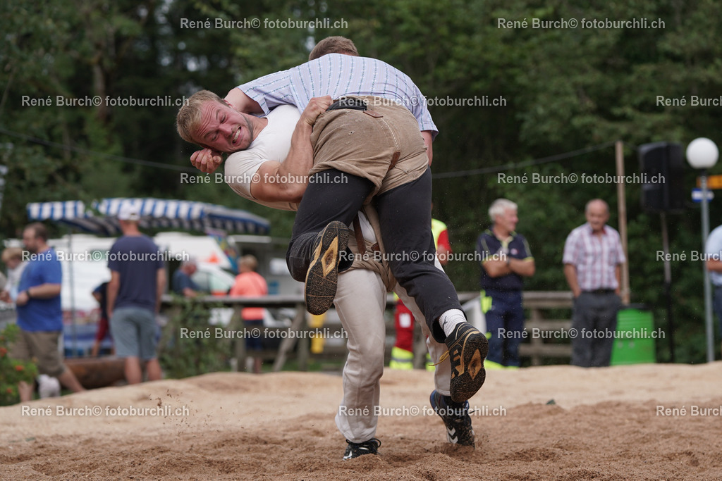 DSC00537-2 | René Burch leidenschaftlicher Fotograf aus Kerns in Obwalden.  Hier finden sie Sport, Landschaft und Natur Fotografie.
 - Realisiert mit Pictrs.com