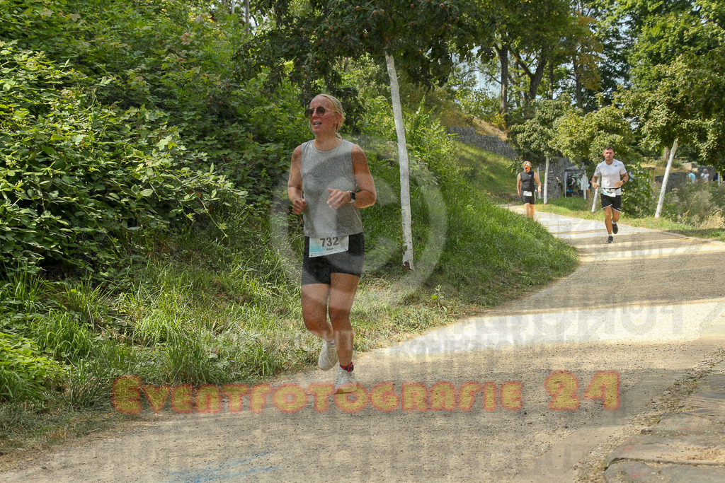 250824_1511_EX1_8632 | Sportfotografie im Rhein-Sieg Kreis, Köln, Bonn, NRW, Rheinland Pfalz, Hessen, etc. Unser Tätigkeitsfeld umfasst den Laufsport vom Volkslauf über den Marathon, Duathlon, Triathon bis zum Ultralauf wie Kölnpfad Ultra oder Schindertrail.