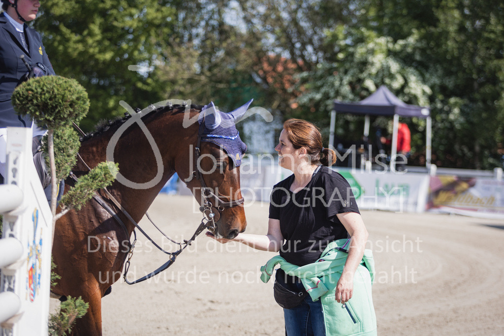 230519_MayDays_Stil-A2-U25-121 | Deine schönsten Turniermomente als professionelle Fotos! Entdecke hochwertige Pferdesport-Fotografie im Online-Shop. Jetzt Fotos finden & bestellen!