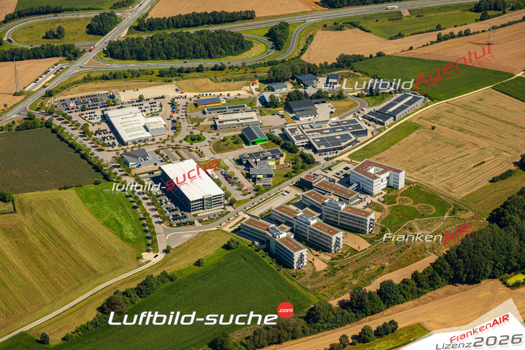 Das Luftbild zeigt :  Ursensollen - Die Luftaufnahme wurde 2024 vom UL-Flugzeug aus erstellt ( keine Drohne ) - Hochauflösende Luftaufnahme - Für grossformatige Ausdrucke geeignet. Die Geschenkidee !Mit Lizenz und Bildrechte bestellbar