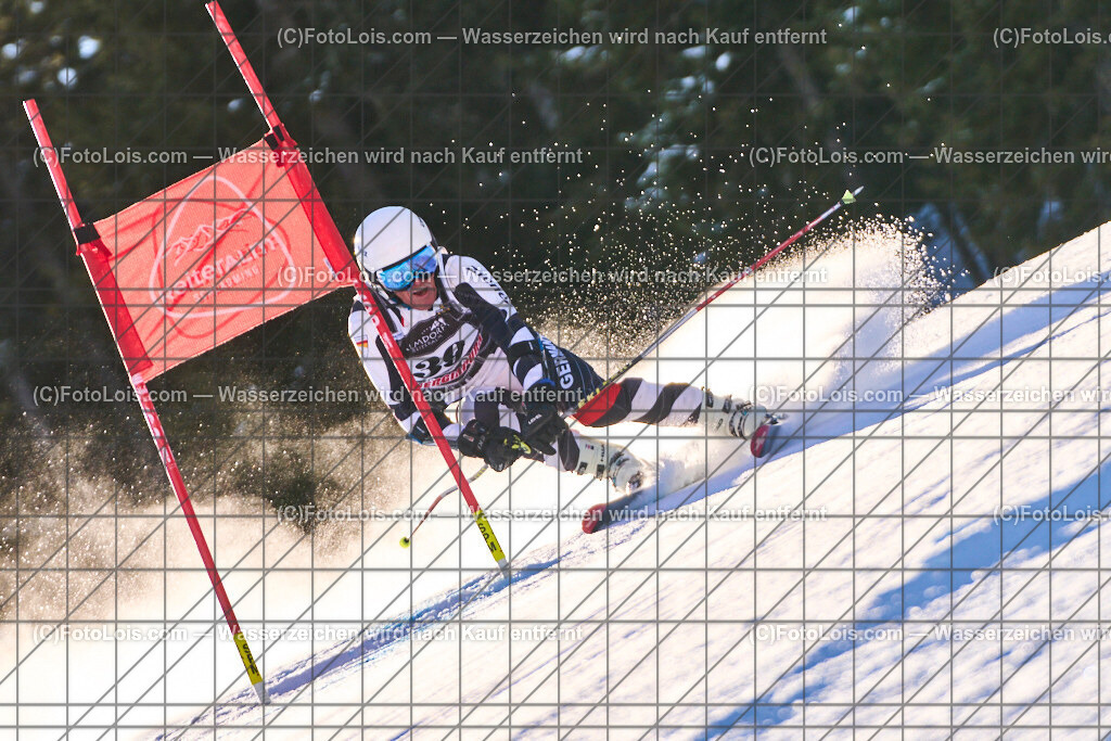 ALP7434_FIS-MastersCup_Reiteralm_SuperG_Riesemann Heinrich | FIS-MastersCup Super-G auf der Reiteralm in Pichl, Fr 17. Jänner 2025.