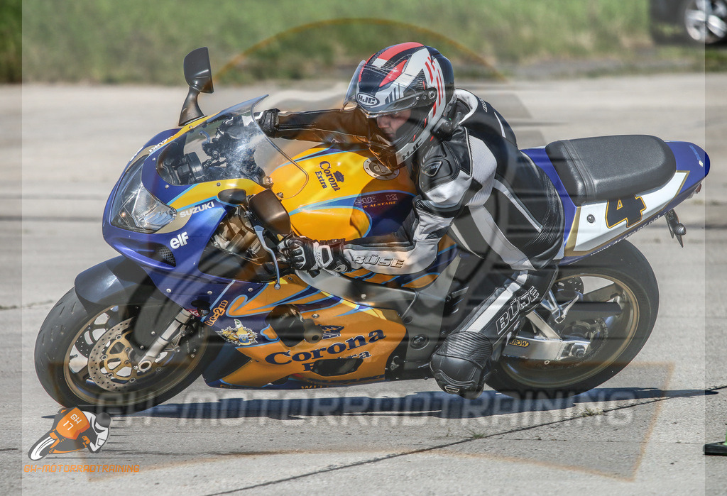 IMG_9956 | gh-motorradtraining-foto.de - Realisiert mit Pictrs.com