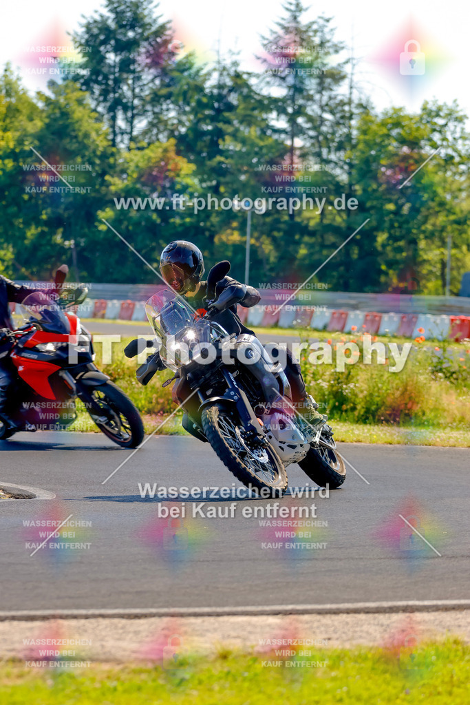 _MOT9095 | Hier findet Ihr Bilder von Touristenfahrten auf der Nürburgring Nordschleife oder von anderen Veranstaltungen die ich besucht habe. Viel Spass beim Durch Schauen 