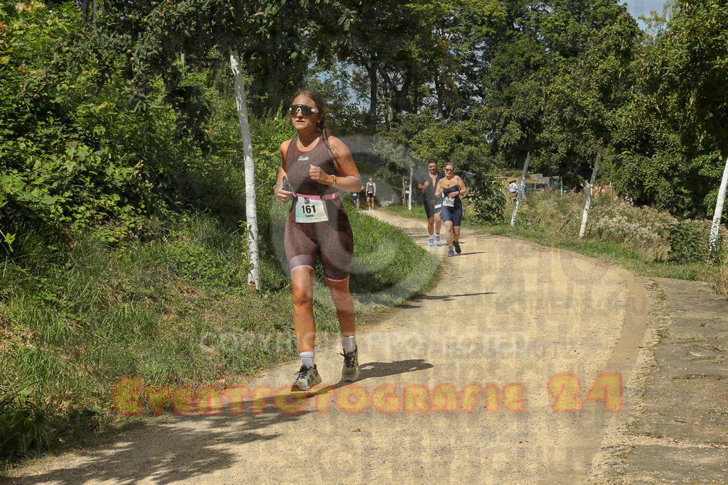 250824_1249_EX1_0692 | Sportfotografie im Rhein-Sieg Kreis, Köln, Bonn, NRW, Rheinland Pfalz, Hessen, etc. Unser Tätigkeitsfeld umfasst den Laufsport vom Volkslauf über den Marathon, Duathlon, Triathon bis zum Ultralauf wie Kölnpfad Ultra oder Schindertrail.