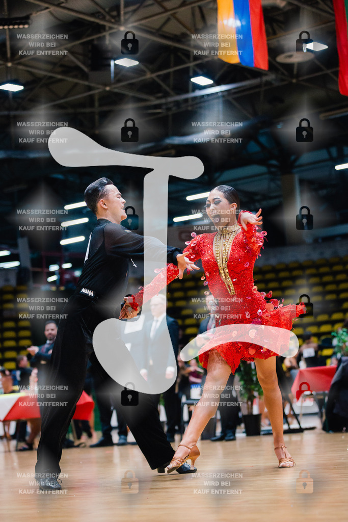 Hessen Tanzt WDSF Open Youth Latin 3rd (47) Chenbo Liu _ Chengming Zhang (P.R. China)-2025-05-17-2525 | Webshop for digital downloads and prints of dance sport, event & show photographer Julian Link - Realisiert mit Pictrs.com