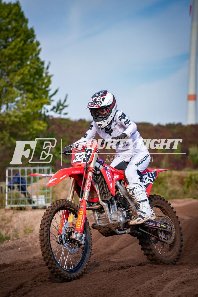 DSC00028 | fourtyeightmedia - Realisiert mit Pictrs.com