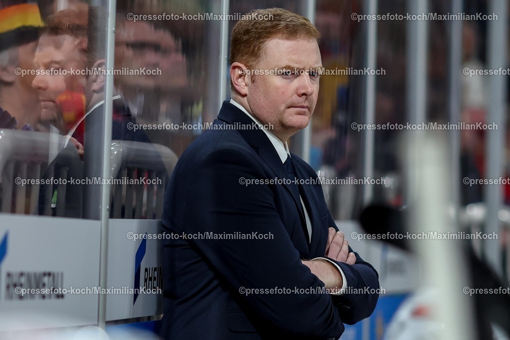 DEG02032501031 | 02.03.2025, Eishockey, Penny DEL, Düsseldorfer EG - Nürnberg Ice Tigers, PSD-BANK Dome: Mitch O Keefe (NIT Cheftrainer)