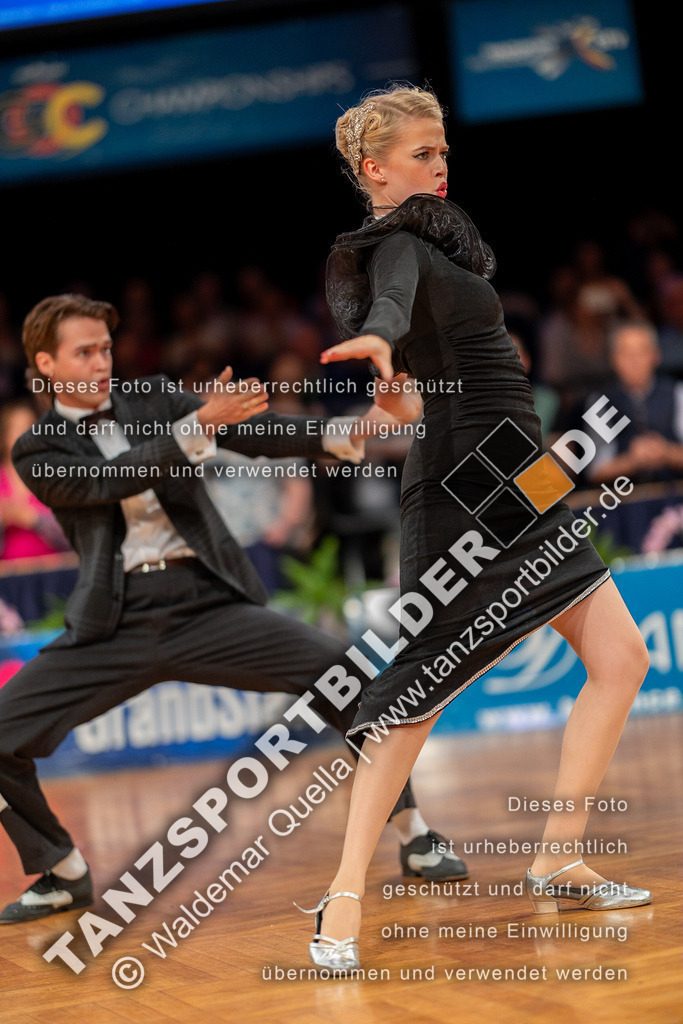 20230812-14174 | Hier finden Sie Tanz Bilder vom Latein und Standard Formationen tanzen. Sportbilder vom Tanzsport. Schöne Fotos und von Weltmeisterschaft, Europameisterschaft, Bundesliga, Regionalliga, Oberliga und Landesliga sowie von GOC Stuttgart, DanceComp, WM Bremen